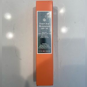 NATURIUM DEW GLOW SPF50